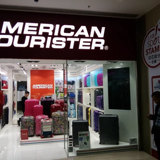 Mala American Tourister é boa? Saiba se vale a pena comprar