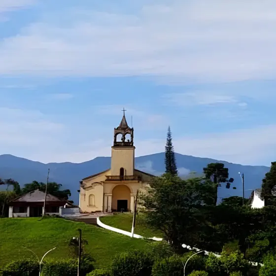 Descubra Pedro de Toledo (SP): Natureza, Trilhas e Mais!