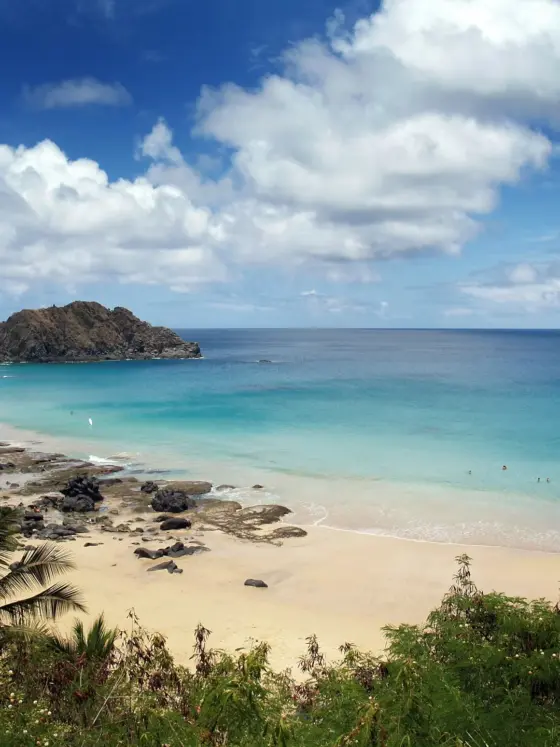 Como ir a Fernando de Noronha: melhores rotas e alternativas