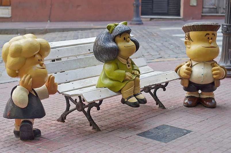 Mafalda, Susanita e Manolito em San Telmo, Buenos Aires