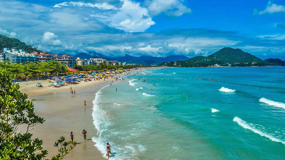 Vista Aérea da Praia Grande, Ubatuba